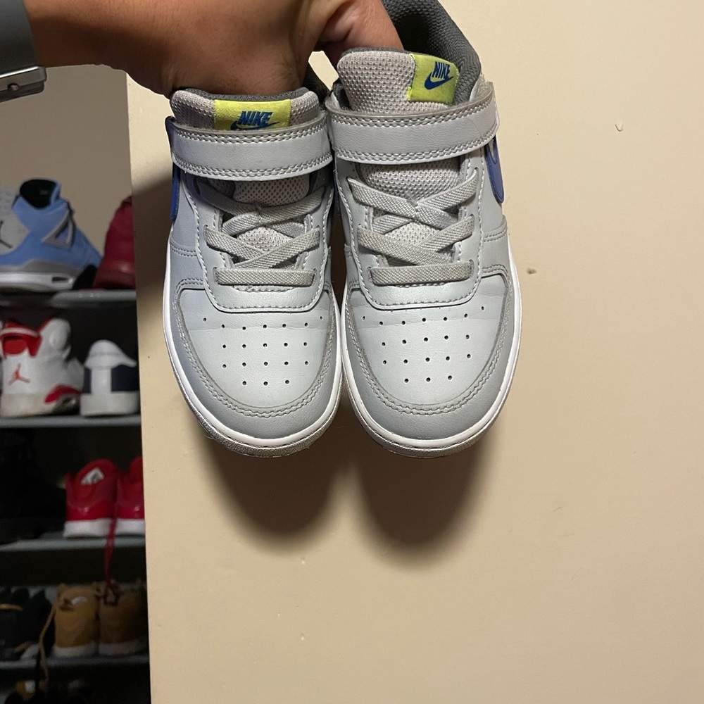 Nike boys size 10C